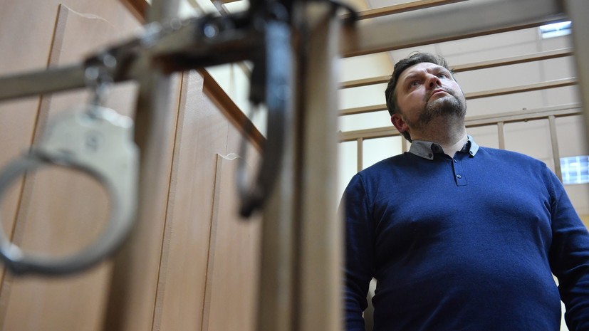 В ФСИН подтвердили этапирование Никиты Белых в колонию