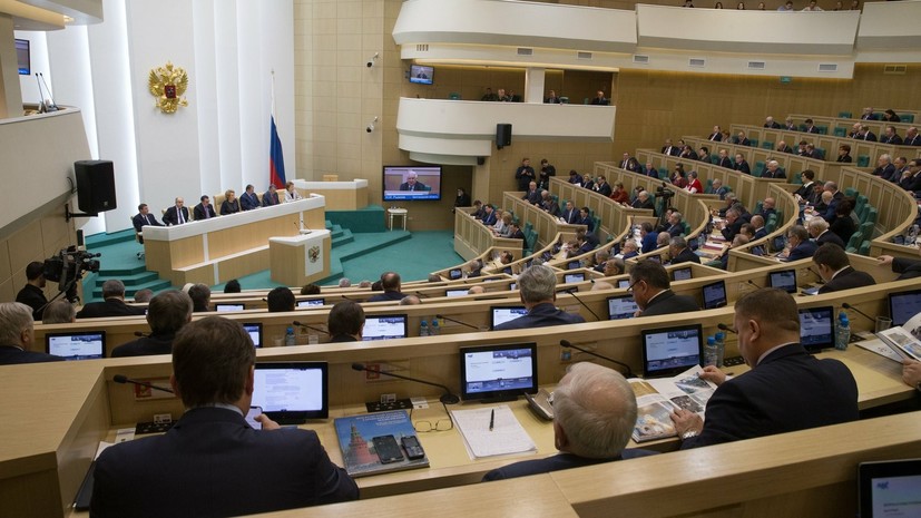Совфед одобрил закон об увеличении госпошлин за выдачу документов нового поколения