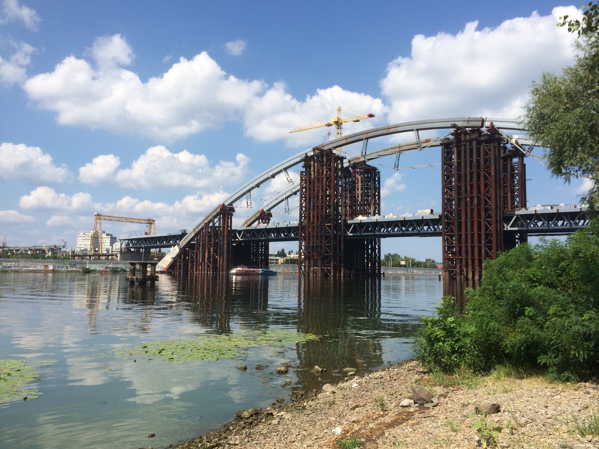 «Попытка что-то изобразить»: почему Порошенко заявил о намерении построить мост через Дунай (ФОТО)