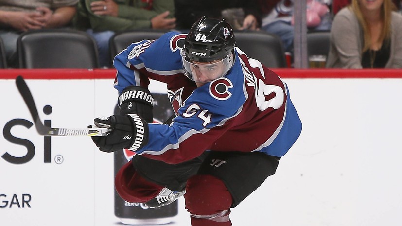 Первый номер драфта НХЛ 2012 года Якупов продолжит карьеру в СКА