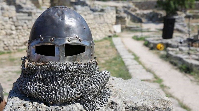 В Крыму прошёл фестиваль исторической реконструкции «На перекрёстке цивилизаций»