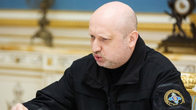 Турчинов назвал разработку ракетного оружия одним из приоритетов украинского ОПК