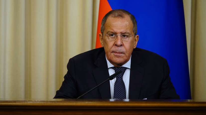 Министр иностранных дел Греции назвал Лаврова одним из лучших дипломатов