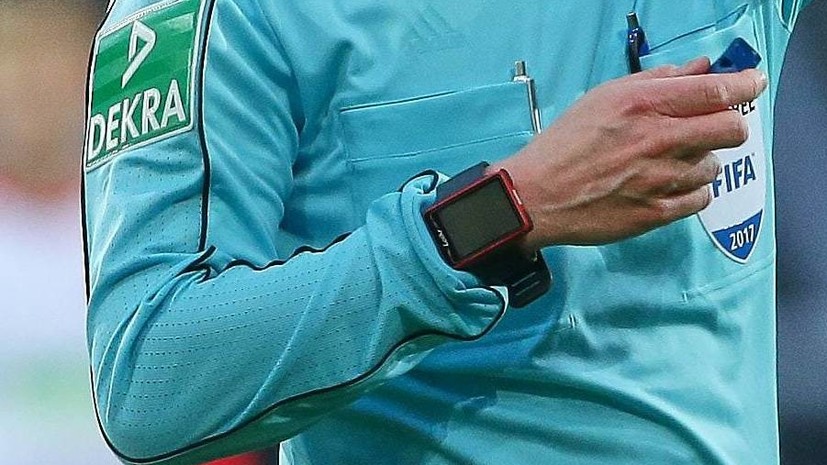 Арбитр спас жизнь футболисту во время матча чемпионата Польши