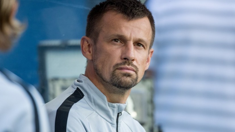Семак рассказал, почему заменил Дриусси и Ригони после первого тайма матча ЛЕ с «Динамо»