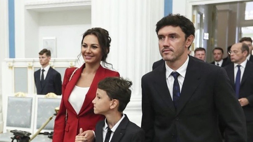 Жена футболиста Жиркова рассказала, что едва не утонула на отдыхе в Испании