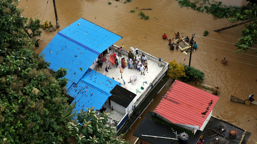 Число погибших в результате наводнения в Индии увеличилось до 357