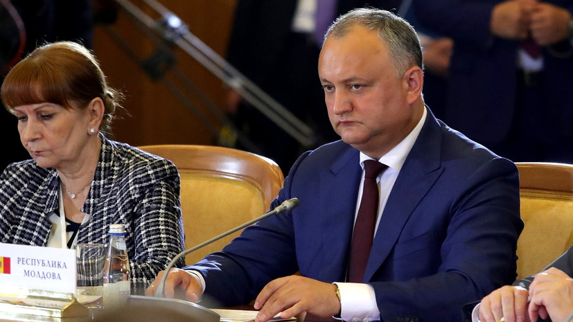 Порошенко рассказал, чего ждёт от Додона