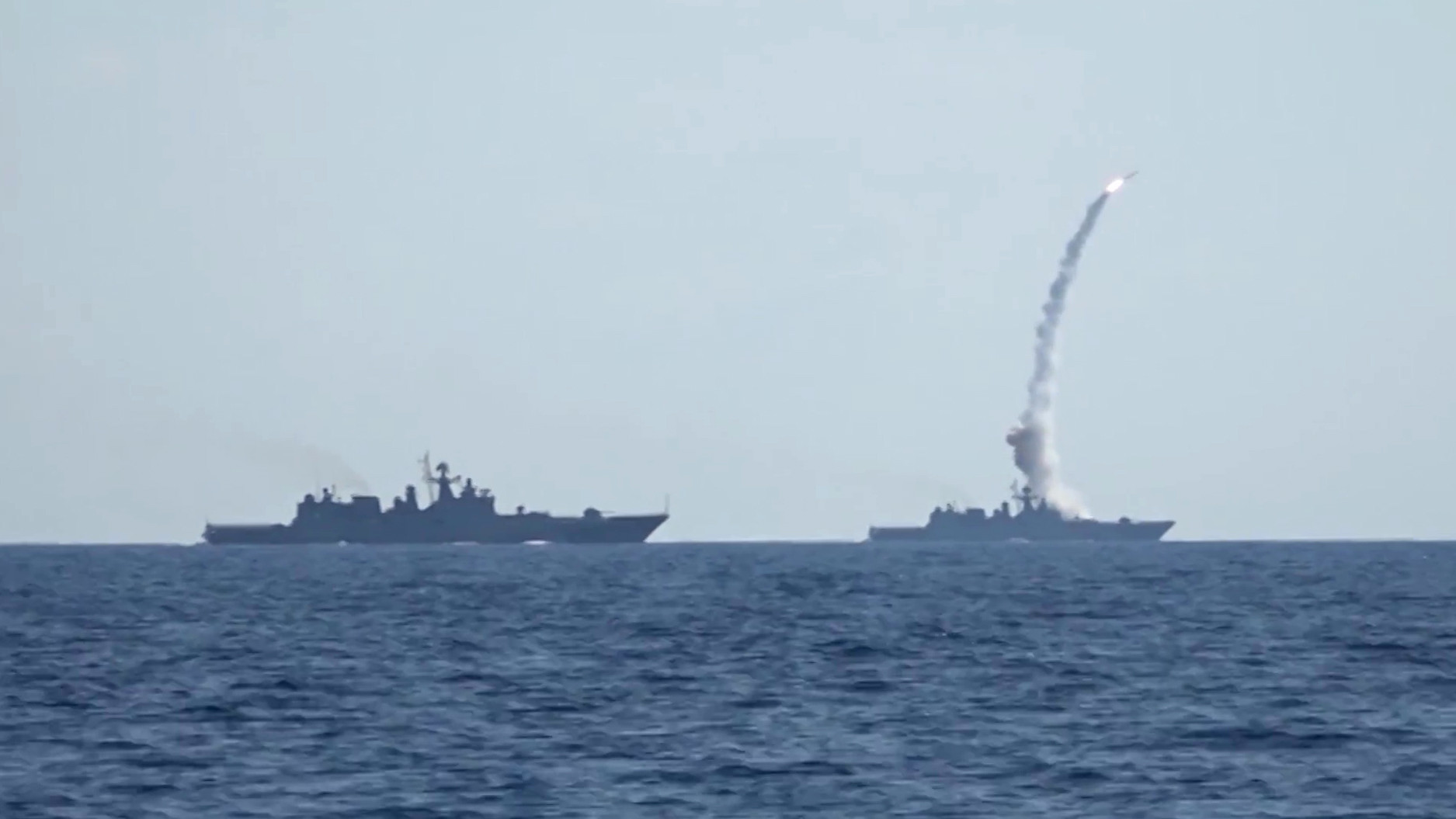«Проекция силы»: у берегов Сирии стартуют масштабные учения ВМФ и ВКС России (ФОТО)