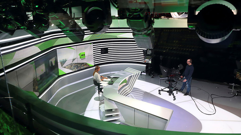 В Совфеде пообещали ответные меры в случае отказа в аккредитации RT и Sputnik во Франции