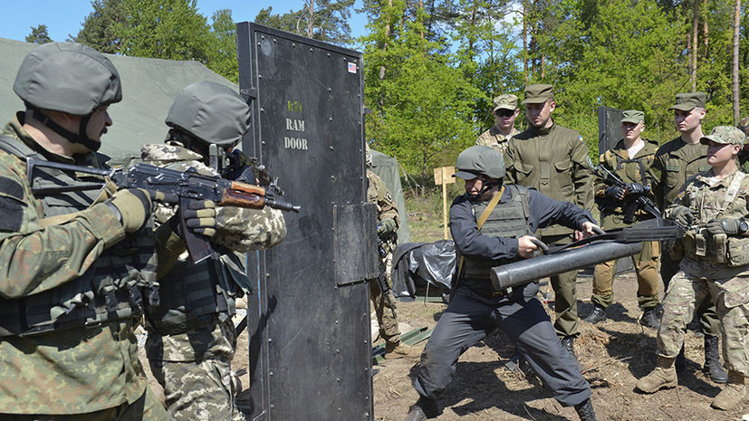 Ставка на русофобию: как в России оценили заявления украинского чиновника о разгроме РФ «в пыль»