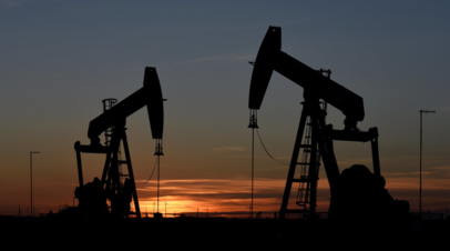 Рухани заявил о намерении Ирана продолжать экспорт нефти, несмотря на санкции США