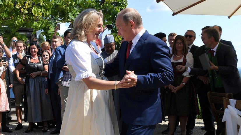 Посол России поблагодарил Вену за гостеприимство в день свадьбы главы МИД Австрии