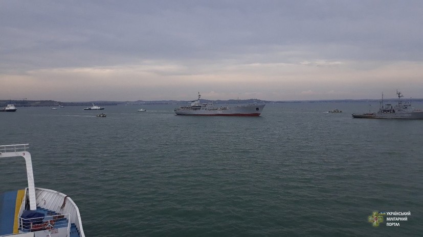 Политолог оценил планы Украины провести учения в Азовском море
