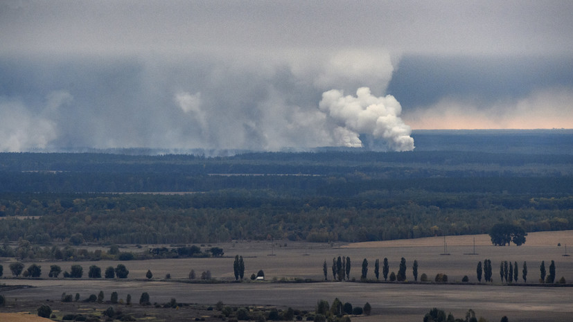 Минобороны Украины: интенсивность взрывов на складах под Черниговом значительно снизилась