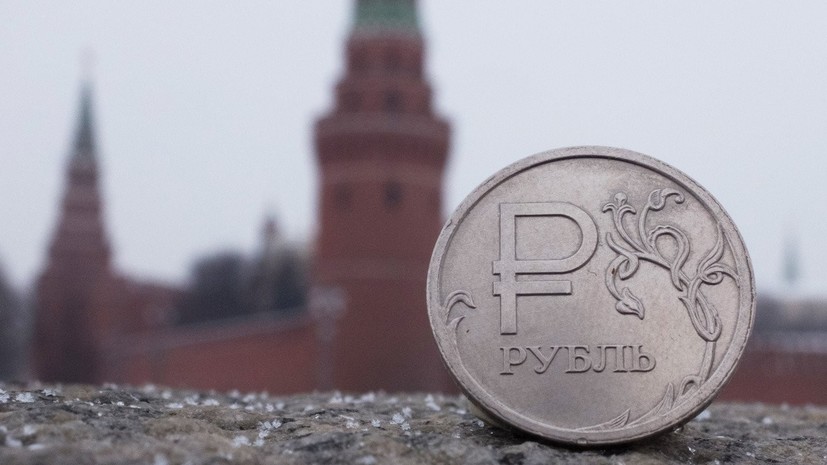 Смена тренда: с чем связано максимальное с начала месяца укрепление рубля к доллару США