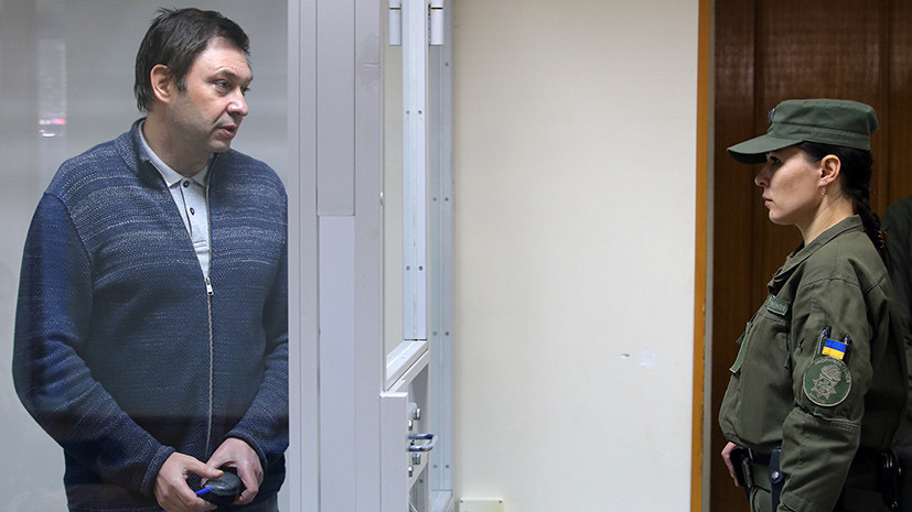 Суд оставил Вышинского под арестом