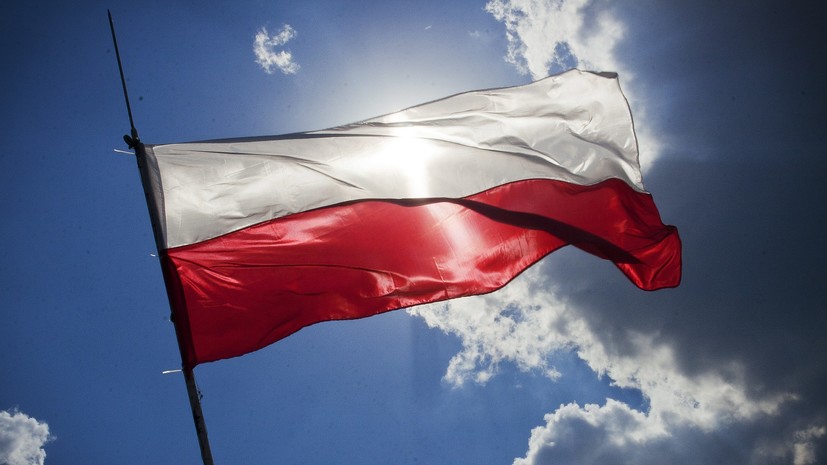 В Германии заявили о неизменности позиции по вопросу репараций Польше