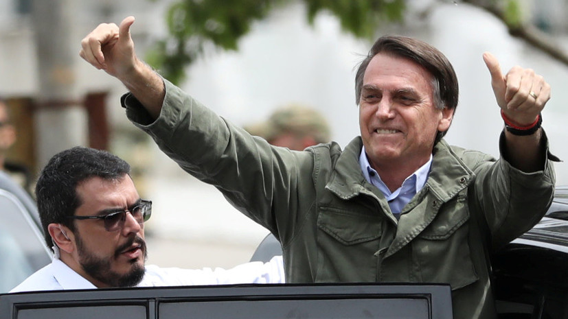 Моралес поздравил Бразилию с победой Болсонару на выборах президента