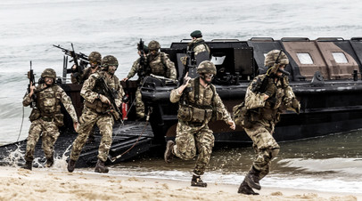 Высадка морского десанта на учениях Trident Juncture 2015