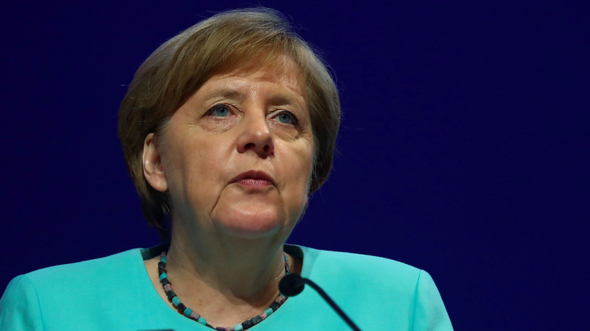Меркель пообещала поддержать продление санкций против России