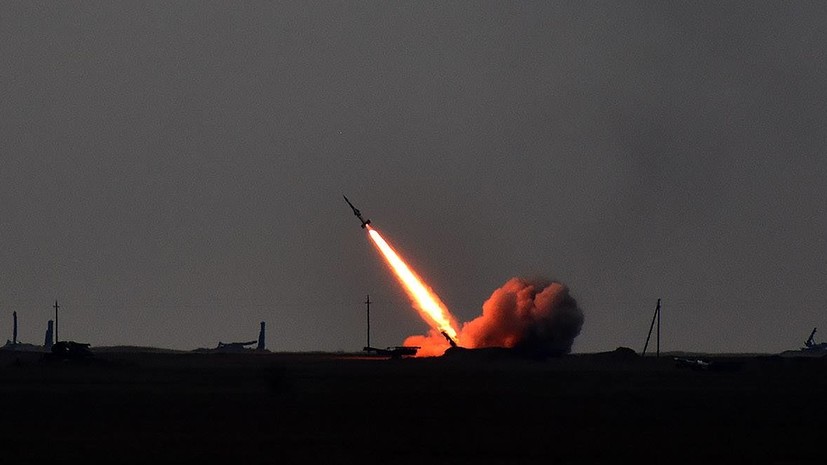 В Херсонской области провели стрельбы из ЗРК «Бук» и С-300