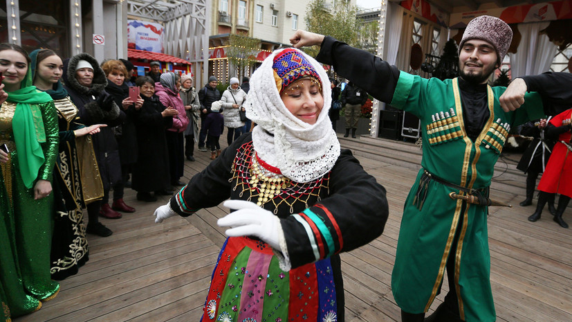 В праздновании Дня народного единства в России участвовали более 3 млн человек
