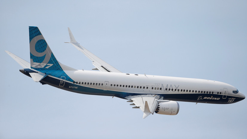 СМИ: Авиакомпаниям сообщат об опасности срыва новых Boeing 737 в пике