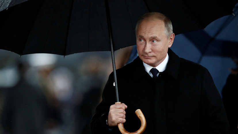В Кремле рассказали подробности о контактах Путина в Париже