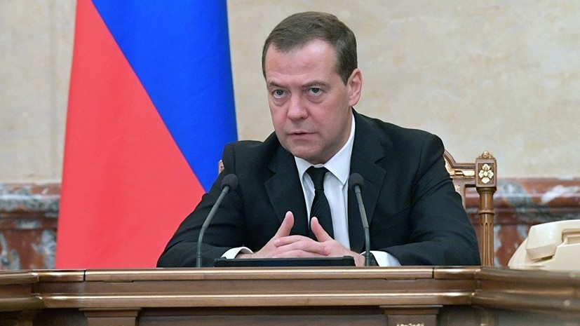 Медведев утвердил состав совета Фонда кино