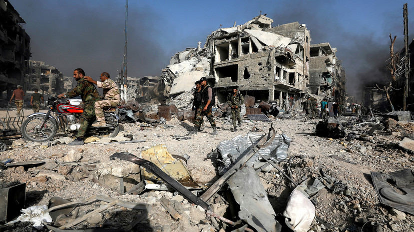 СМИ: При ударе коалиции в Сирии погибли 20 человек