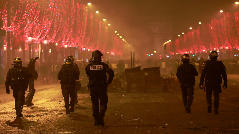 Во время протестов во Франции задержаны 130 человек 
