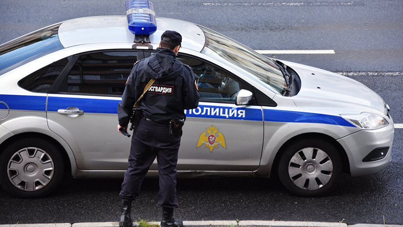 В Москве эвакуировали ТДК «Смоленский пассаж» из-за угрозы пожара