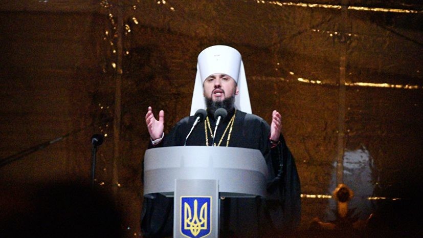 Глава «новой церкви» Украины не намерен принимать весомых решений без томоса