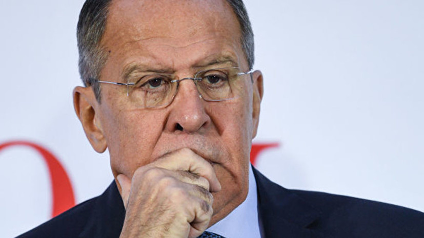 Премьер Украины прокомментировал заявление Лаврова о провокации