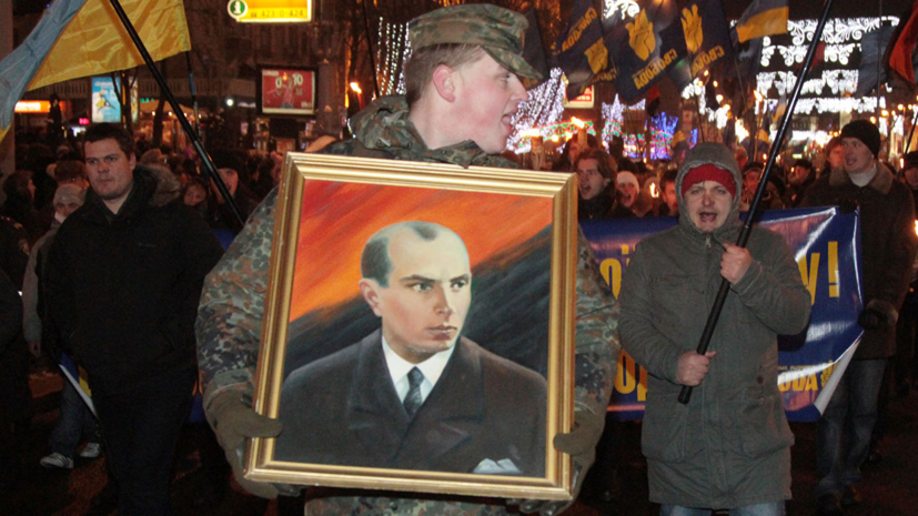 Валенса прокомментировал конфликт Украины и Польши из-за Бандеры
