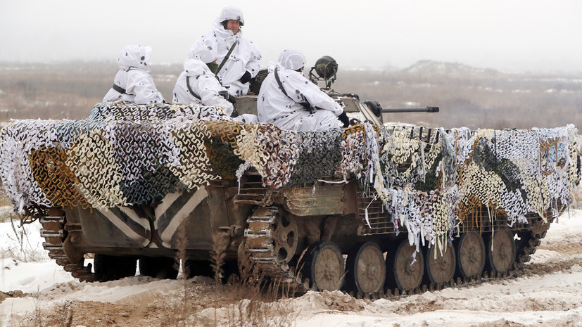 В ДНР заявили о наращивании ВСУ сил в Донбассе после отмены военного положения на Украине