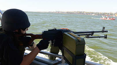 Украинские пограничники в Азовском море