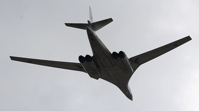 Стратегический бомбардировщик-ракетоносец Ту-160