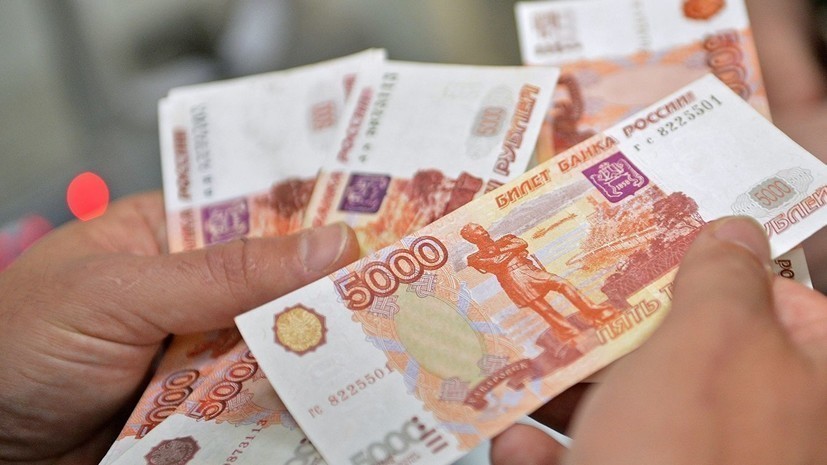 Глава Минтруда анонсировал рост зарплат бюджетников в 2019 году