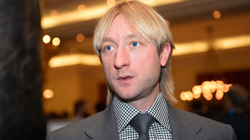 Плющенко выразил презрение снявшим его на видео в больнице журналистам