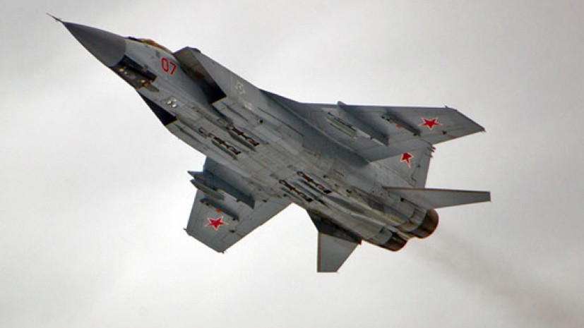 На Урале прошли учения с участием МиГ-31БМ в стратосфере