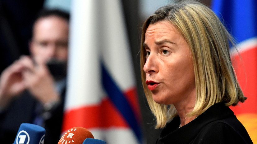 Могерини назвала обоснованным включение россиян в список санкций ЕС