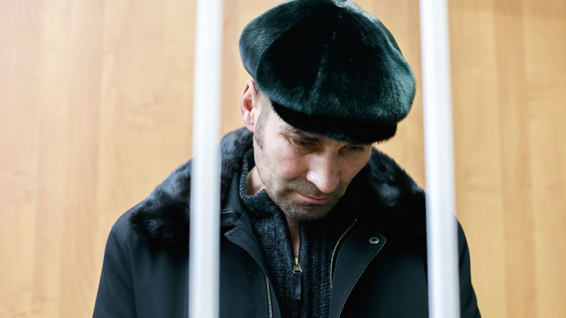 Суд арестовал обвиняемого в угоне самолёта жителя ХМАО