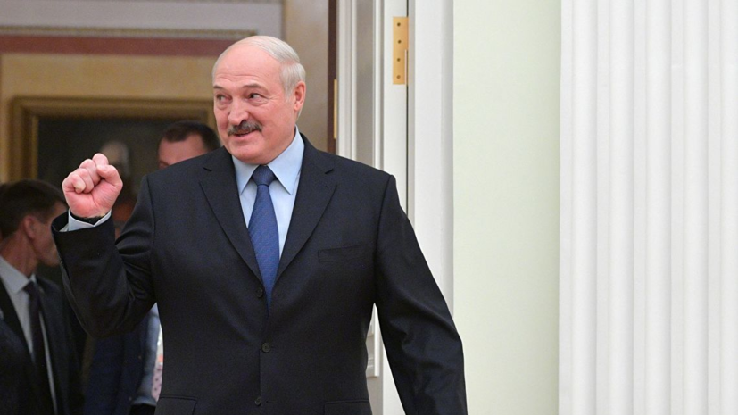 Лукашенко поприветствует участников ЧЕ по фигурному катанию на показательных выступлениях
