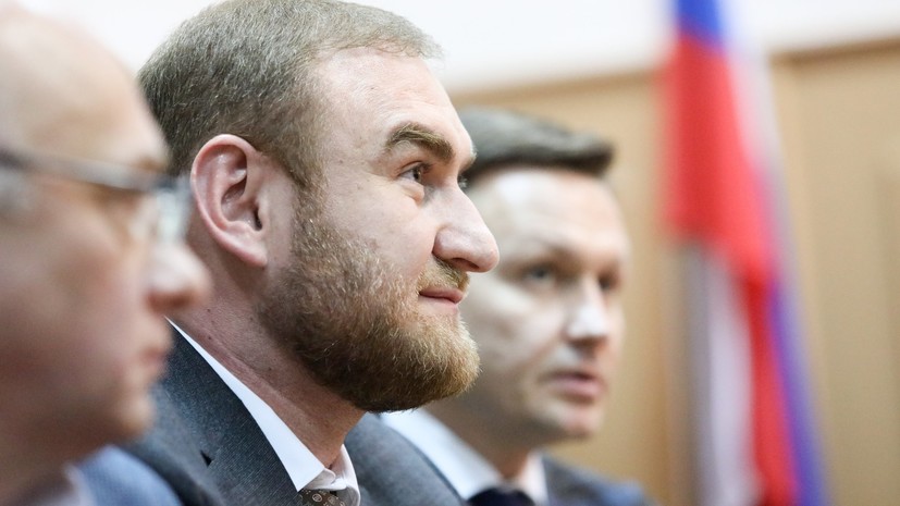 Песков: мне неизвестно, возникали ли у Путина вопросы к главе КЧР
