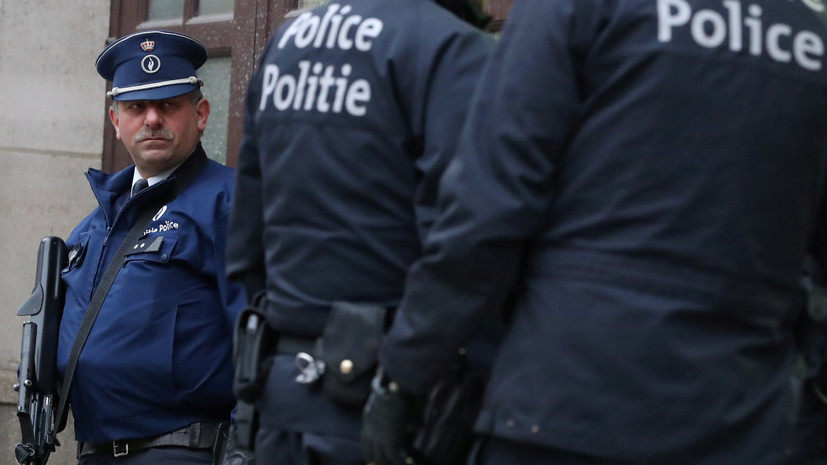 Три человека пострадали при стрельбе в Антверпене