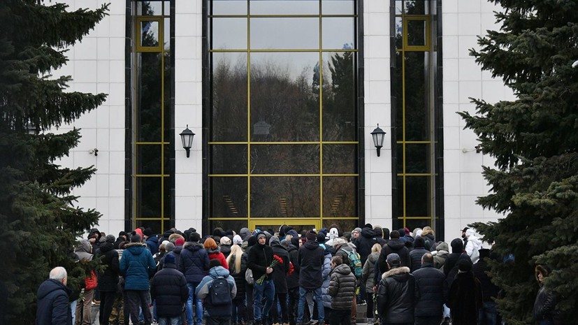 Прощание с Децлом завершилось громкими аплодисментами