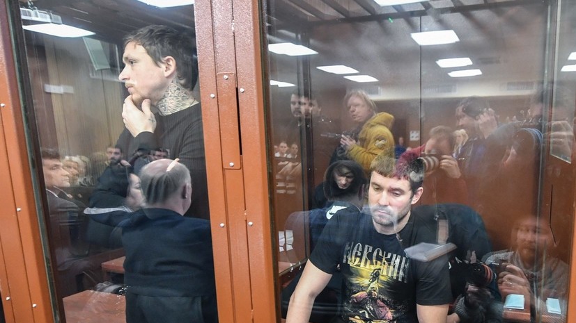 «Продлить срок содержания под стражей»: суд оставил Кокорина и Мамаева в СИЗО ещё на два месяца