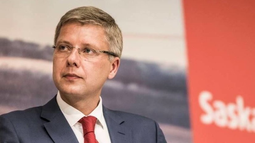 В Риге проходит митинг в поддержку мэра Ушакова